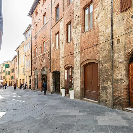 Camollia Central Modern Apartment! Siena Exterior photo